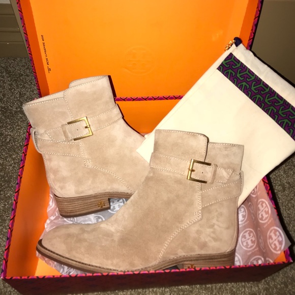 tory burch brooke bootie tan